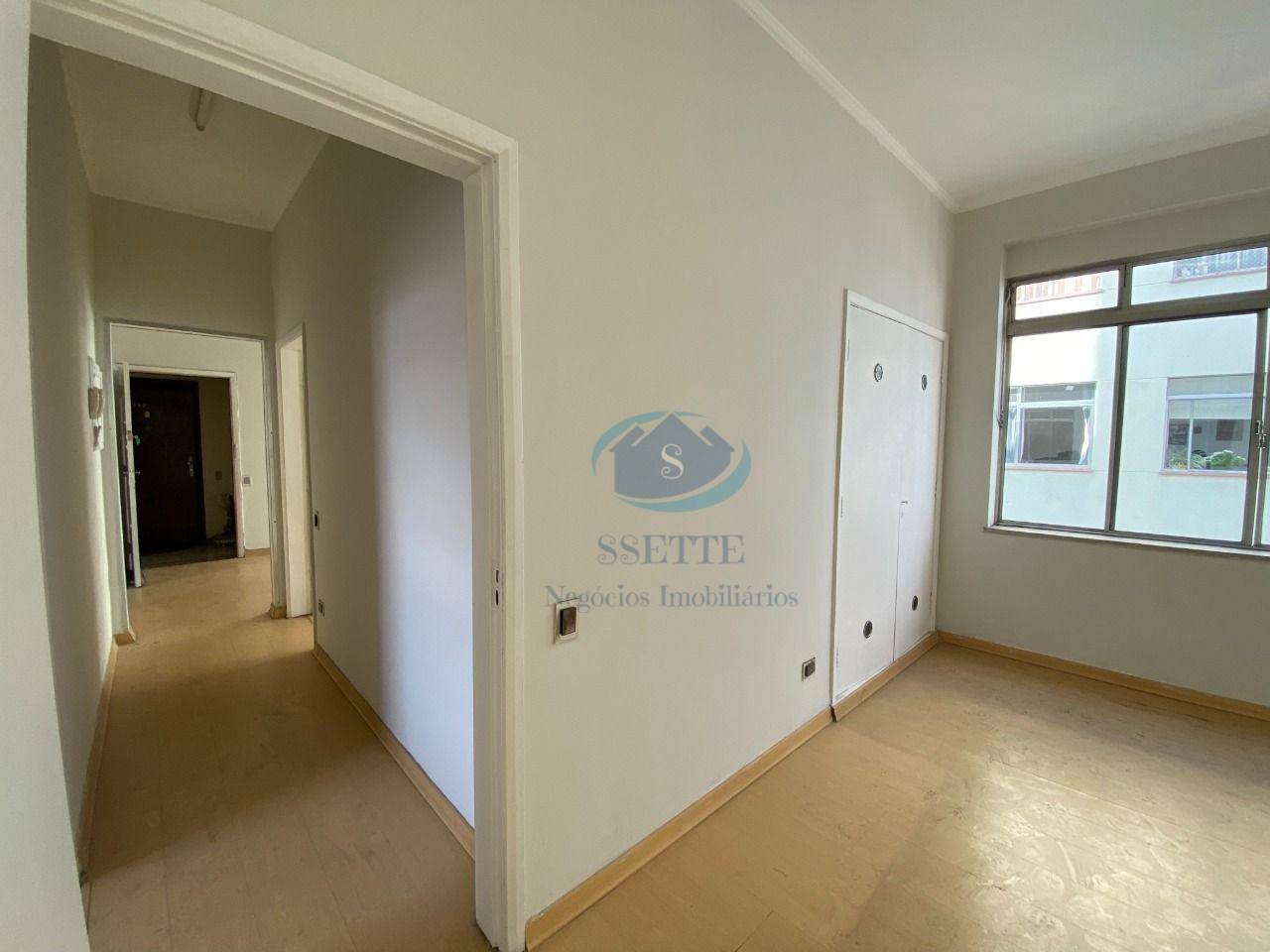 Apartamento à venda com 2 quartos, 70m² - Foto 6