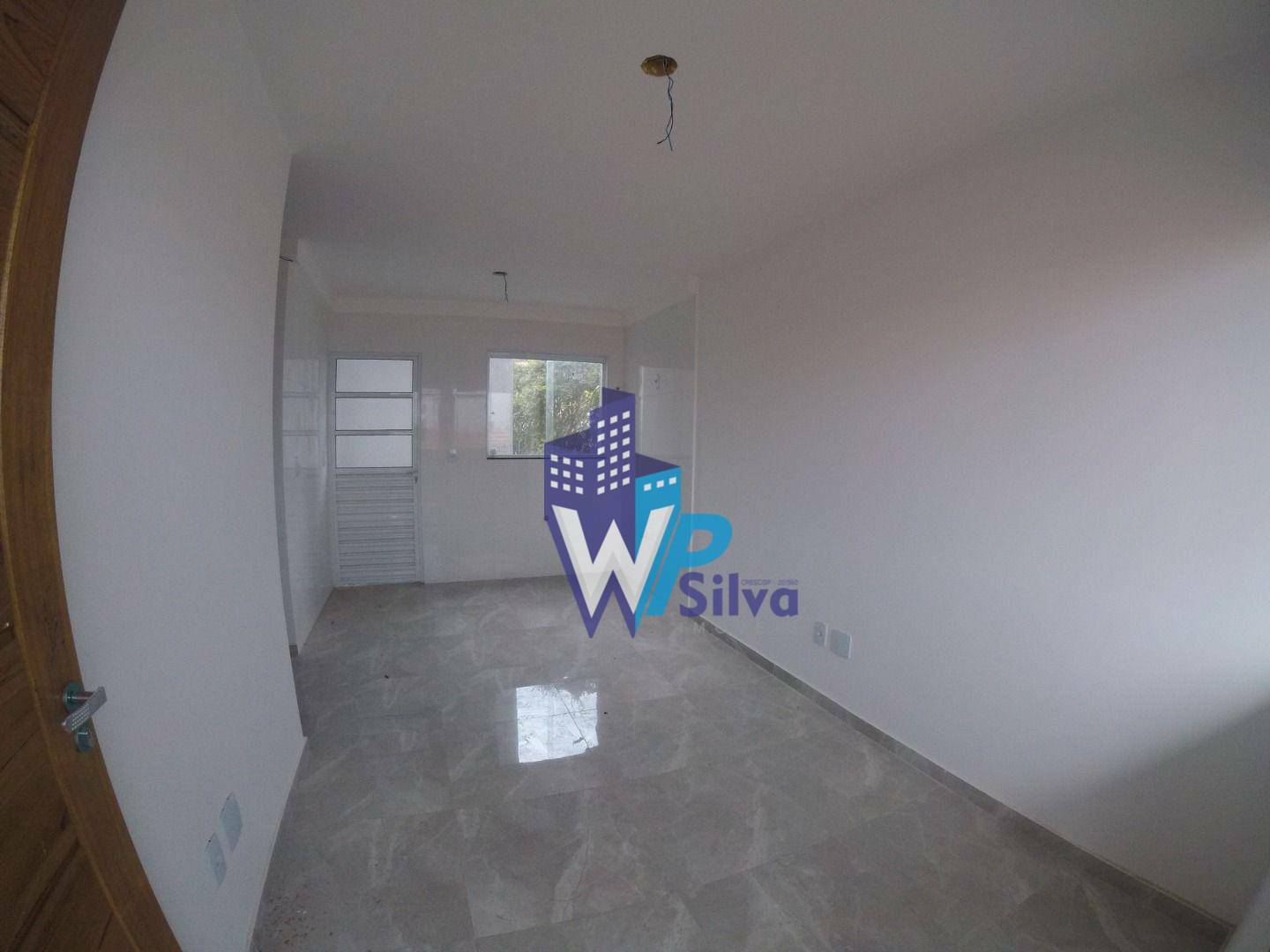 Apartamento à venda com 2 quartos, 42m² - Foto 2