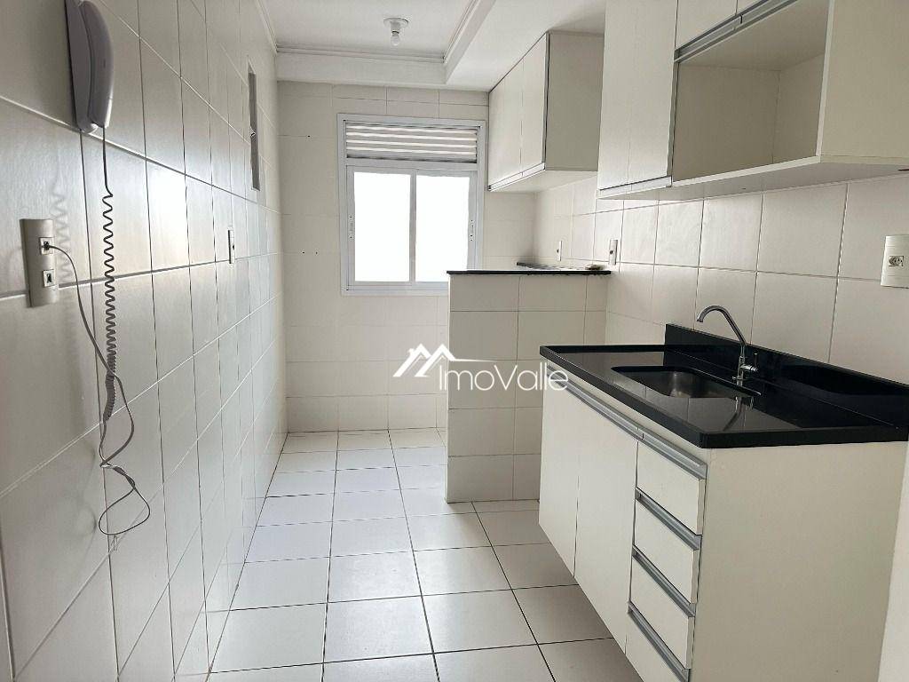 Apartamento para alugar com 3 quartos, 66m² - Foto 2