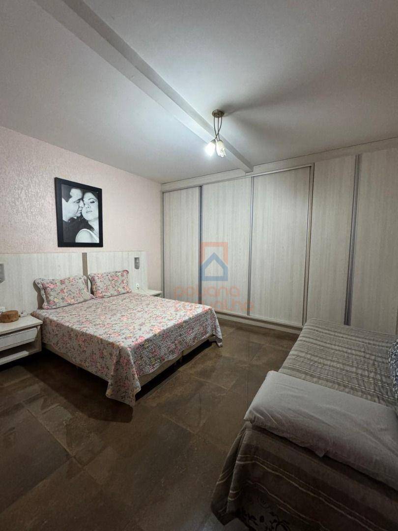 Casa, 4 quartos, 330 m² - Foto 9