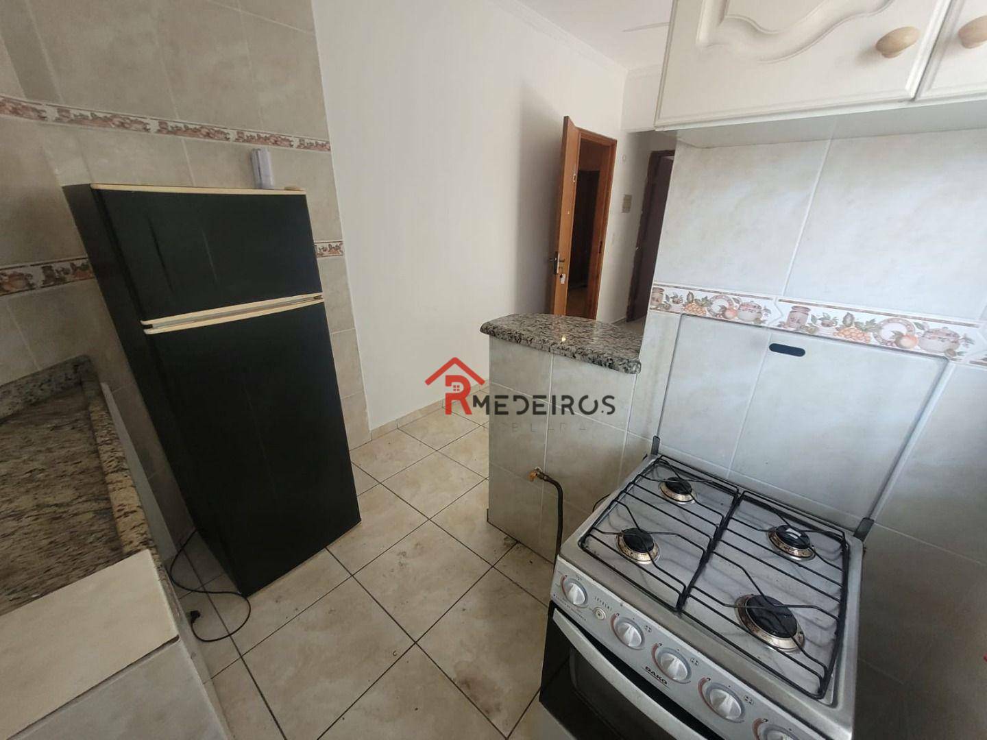 Apartamento à venda com 1 quarto, 40m² - Foto 7