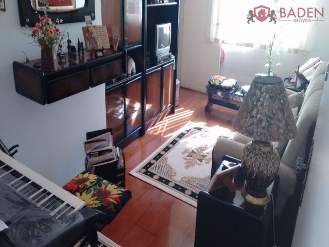 Apartamento à venda com 3 quartos, 70m² - Foto 3