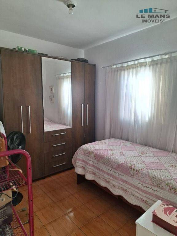 Casa à venda com 3 quartos, 140m² - Foto 9