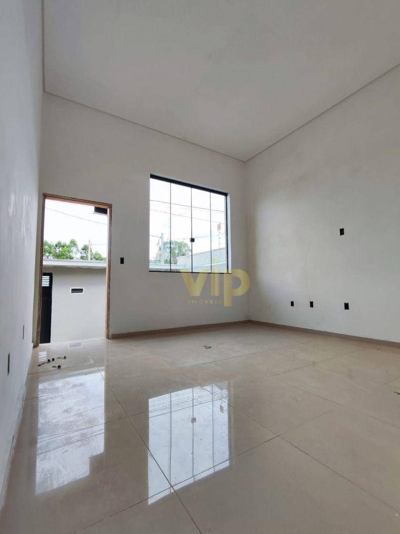 Casa à venda com 3 quartos, 150m² - Foto 3