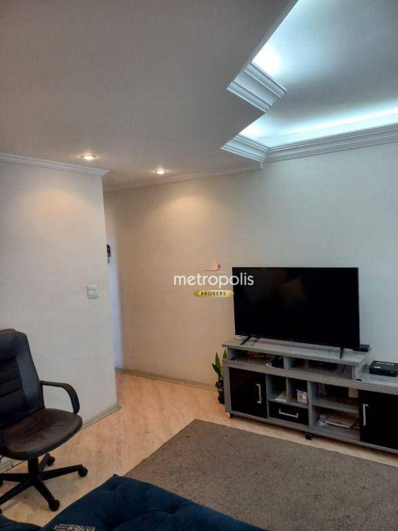 Apartamento à venda com 3 quartos, 68m² - Foto 2