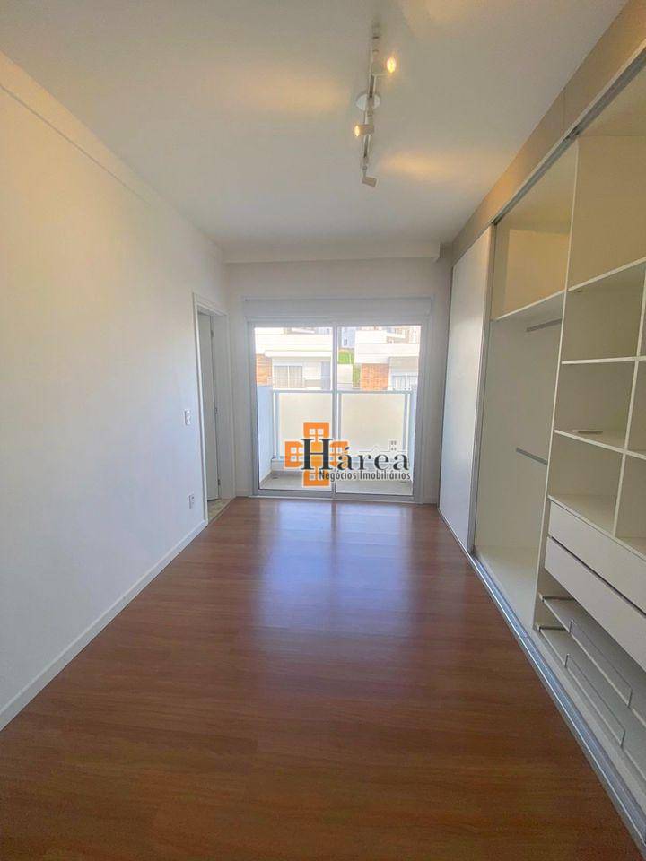Sobrado à venda com 3 quartos, 140m² - Foto 3