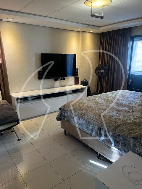 Apartamento à venda com 3 quartos, 186m² - Foto 13