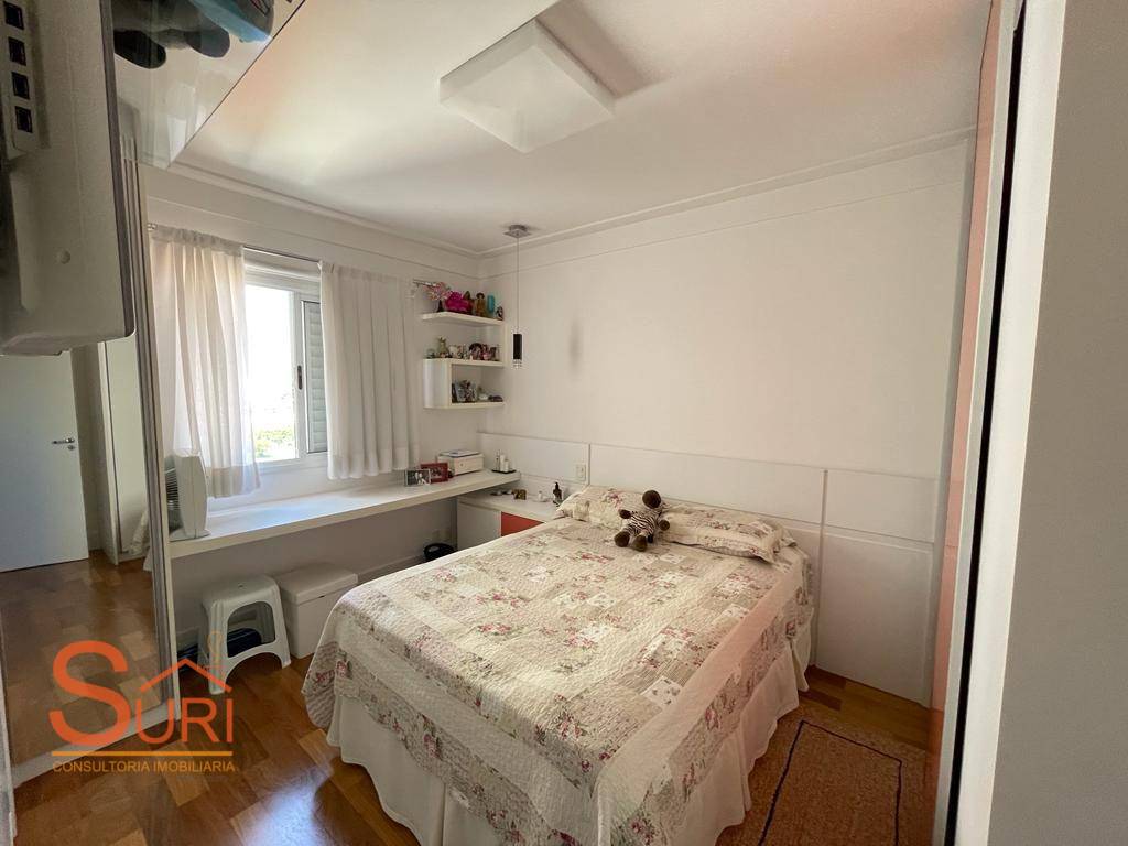 Apartamento à venda com 3 quartos, 186m² - Foto 13