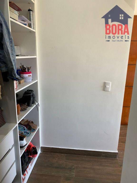 Casa à venda com 3 quartos, 131m² - Foto 13