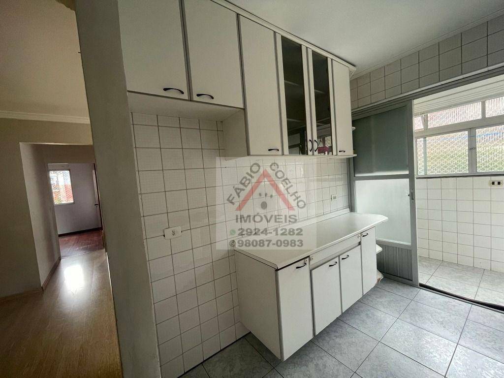 Apartamento à venda com 2 quartos, 63m² - Foto 4