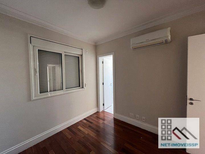 Apartamento para alugar com 3 quartos, 152m² - Foto 19