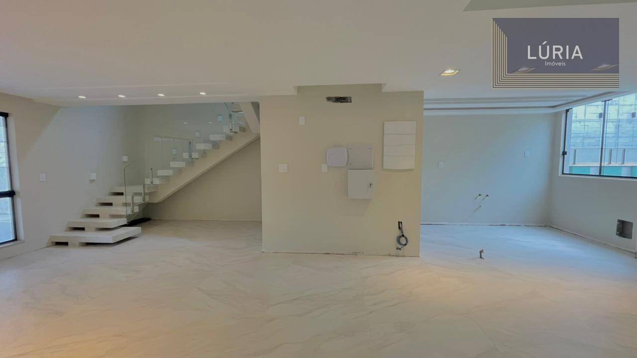 Casa, 4 quartos, 278 m² - Foto 3