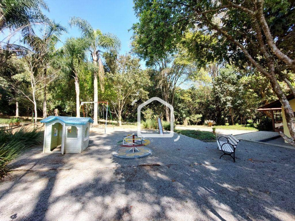 Casa de Condomínio à venda e aluguel com 3 quartos, 400m² - Foto 41