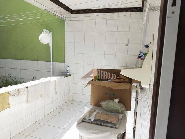 Sobrado à venda com 4 quartos, 200m² - Foto 13