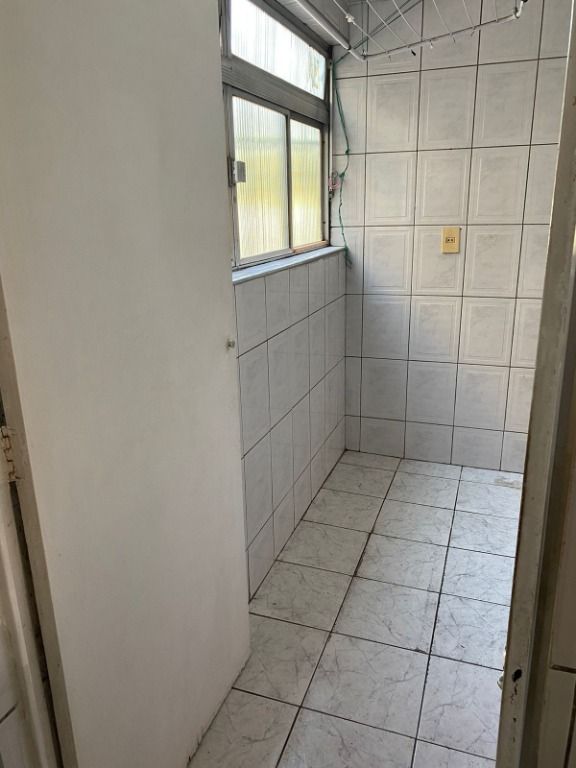 Apartamento à venda com 3 quartos, 56m² - Foto 9