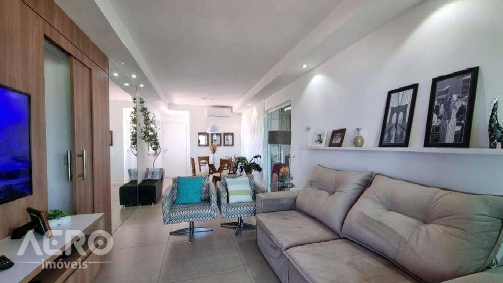 Apartamento à venda com 3 quartos, 137m² - Foto 1