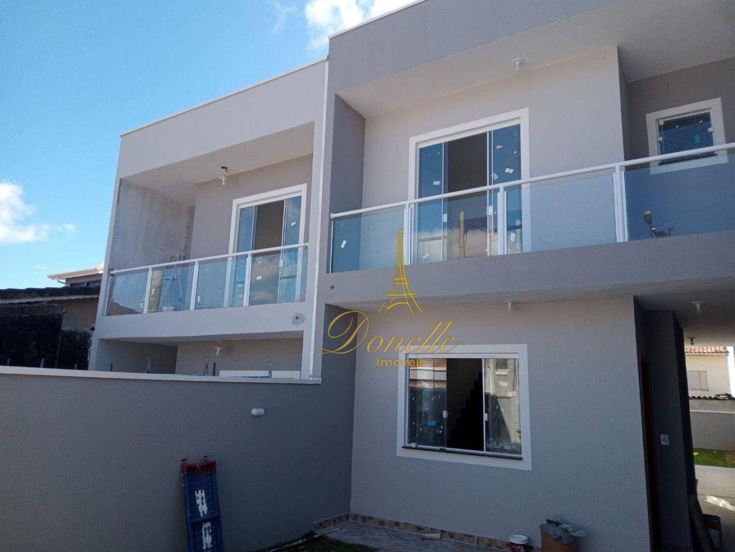 Sobrado à venda com 3 quartos, 100m² - Foto 2