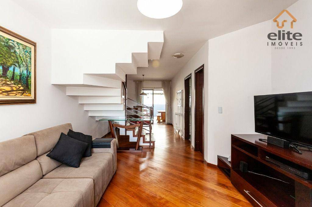 Sobrado à venda com 4 quartos, 193m² - Foto 2