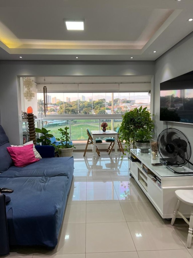 Apartamento à venda com 3 quartos, 94m² - Foto 1