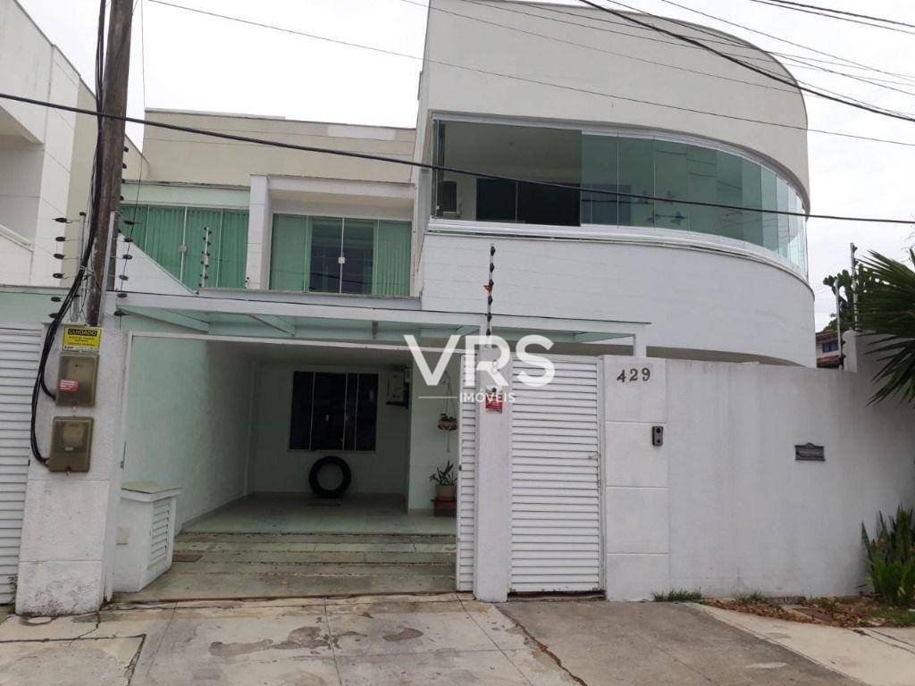 Casa à venda com 4 quartos, 175m² - Foto 4