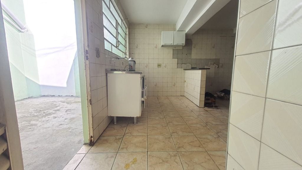 Sobrado à venda com 2 quartos, 480m² - Foto 9