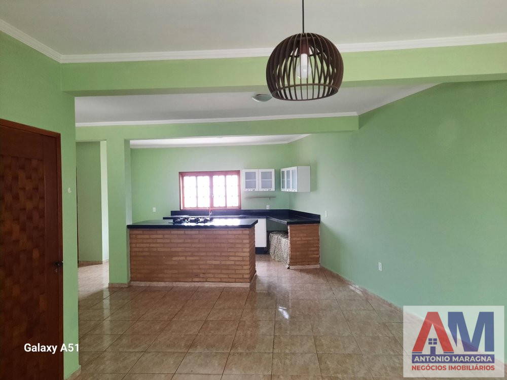 Casa de Condomínio à venda com 3 quartos, 273m² - Foto 1