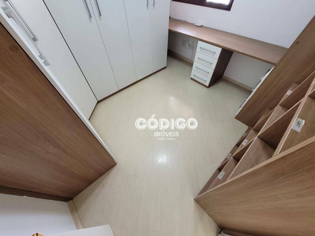 Apartamento à venda com 3 quartos, 97m² - Foto 14