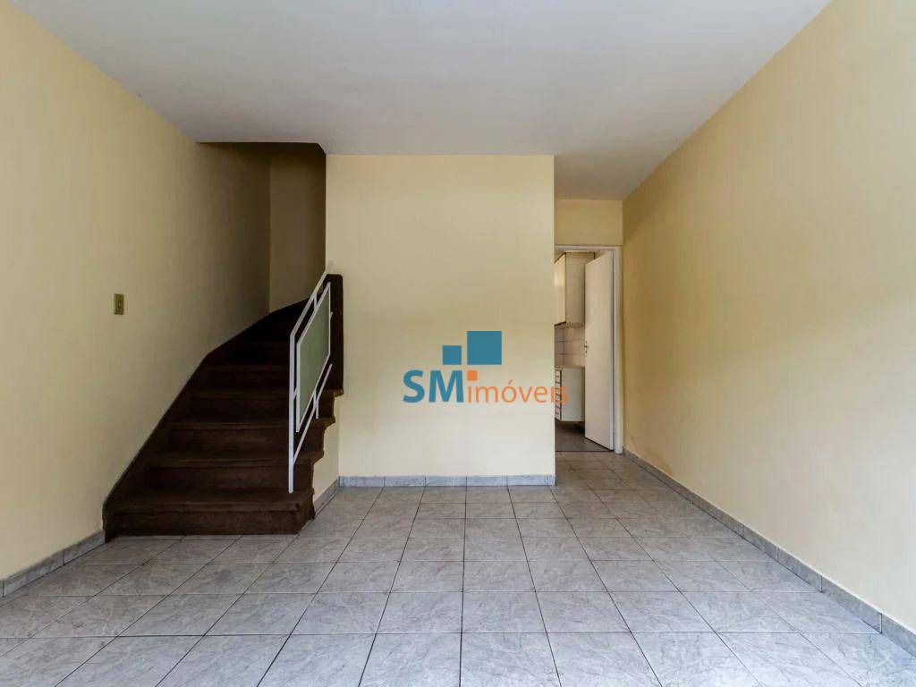 Sobrado para alugar com 2 quartos, 70m² - Foto 2