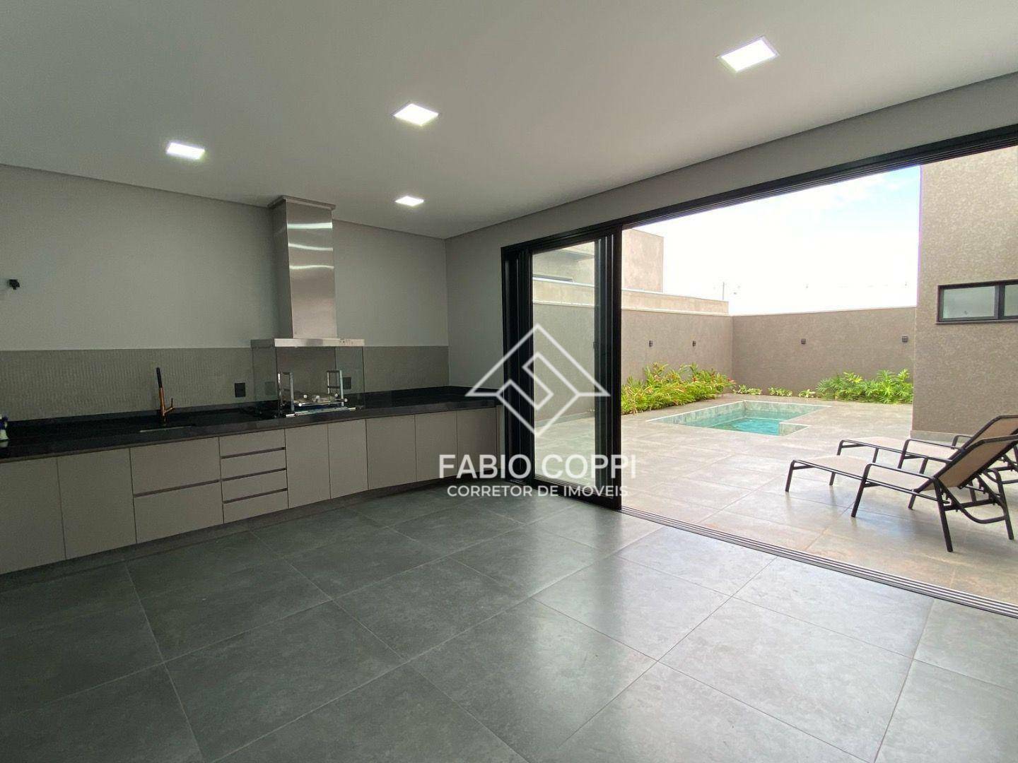 Casa de Condomínio à venda com 3 quartos, 238m² - Foto 5