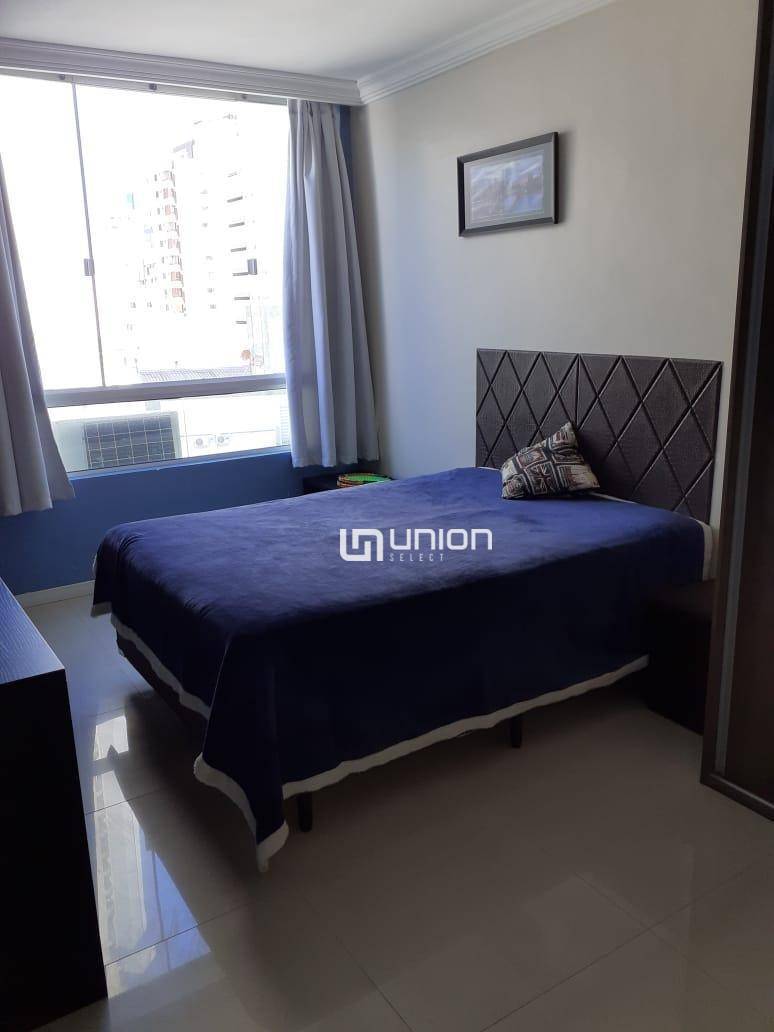 Apartamento à venda com 4 quartos, 183m² - Foto 18