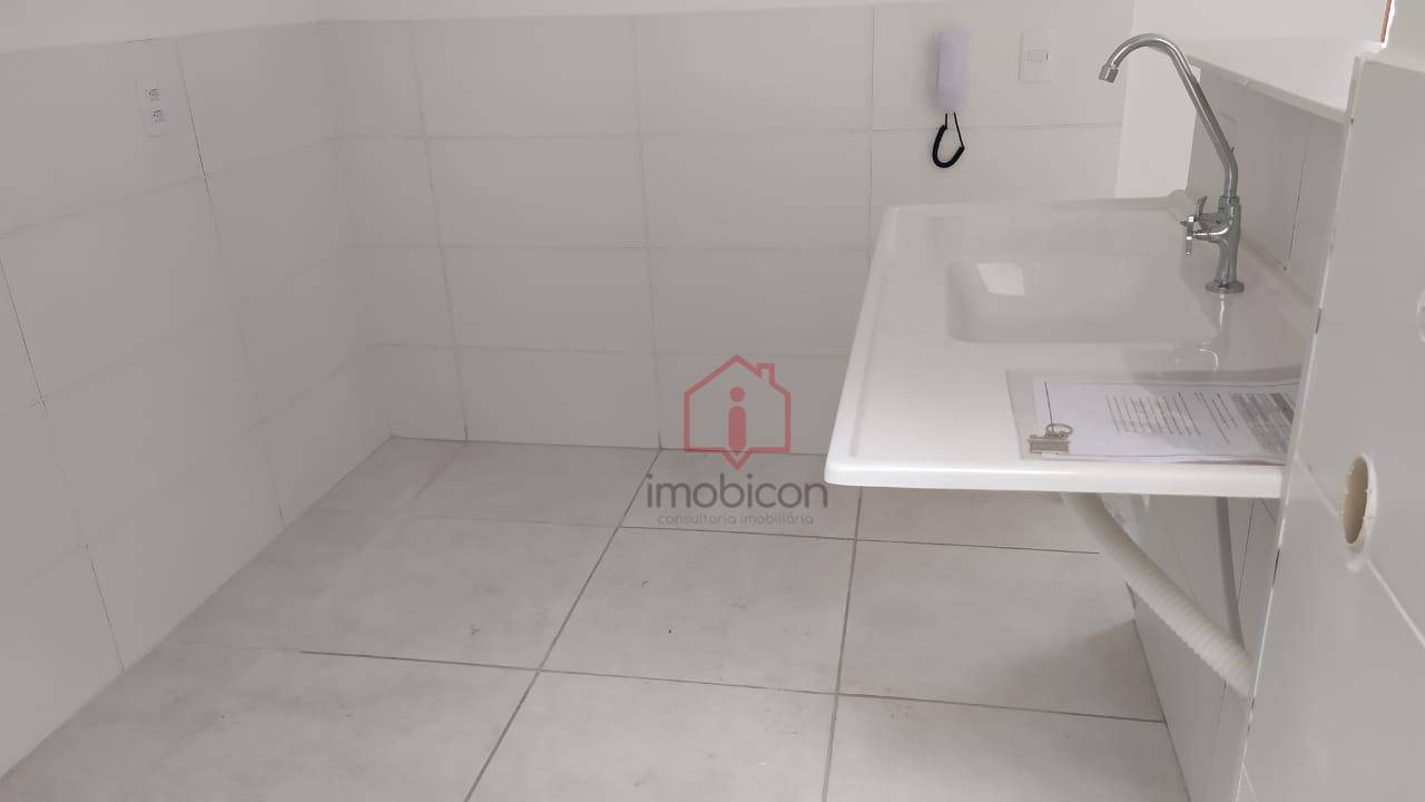 Apartamento à venda com 2 quartos, 41m² - Foto 23