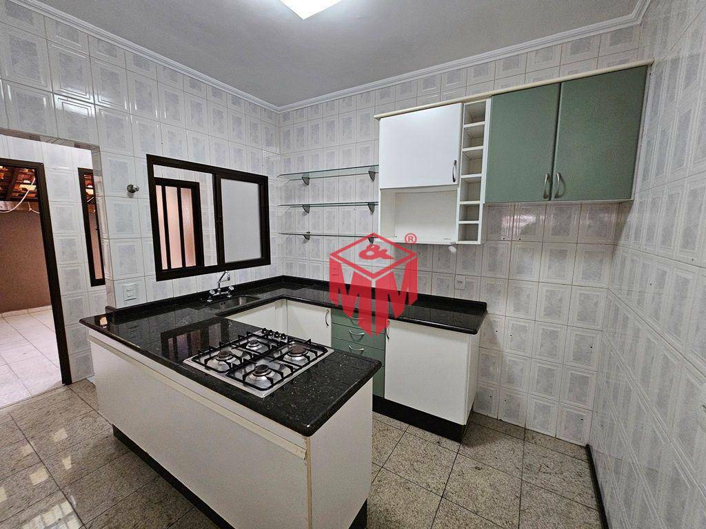 Apartamento à venda com 2 quartos, 72m² - Foto 17