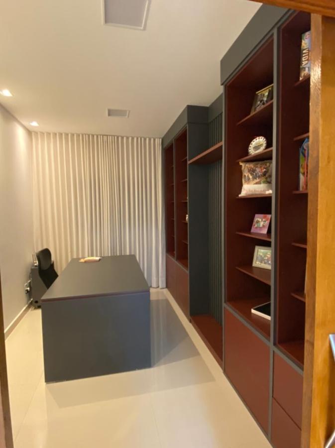 Casa à venda com 3 quartos, 354m² - Foto 5