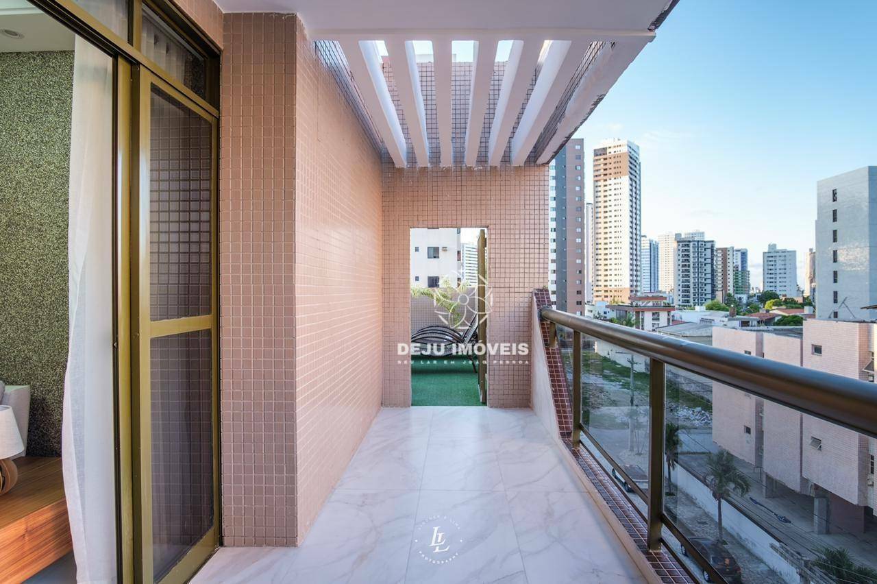 Cobertura à venda com 4 quartos, 450m² - Foto 5