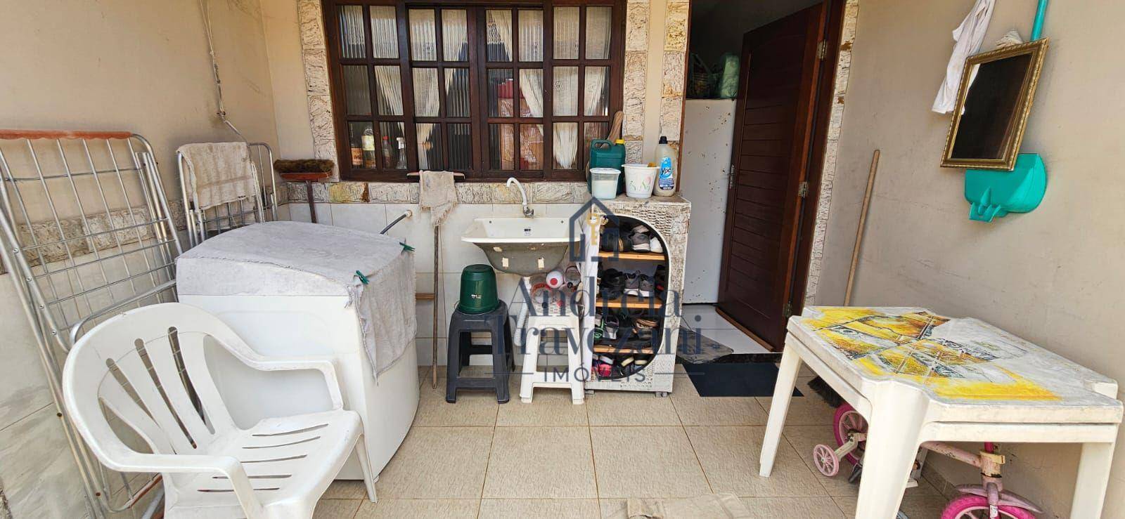 Casa à venda com 2 quartos, 90m² - Foto 19