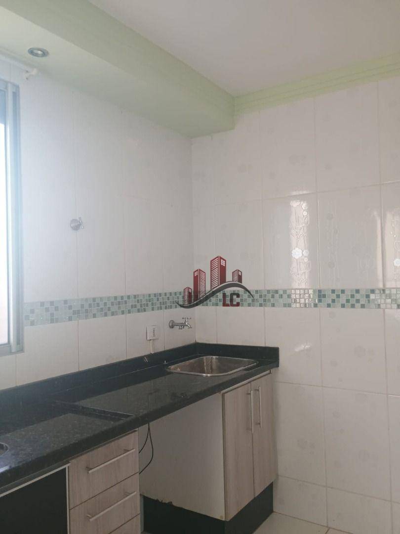 Apartamento para alugar com 2 quartos, 52m² - Foto 14