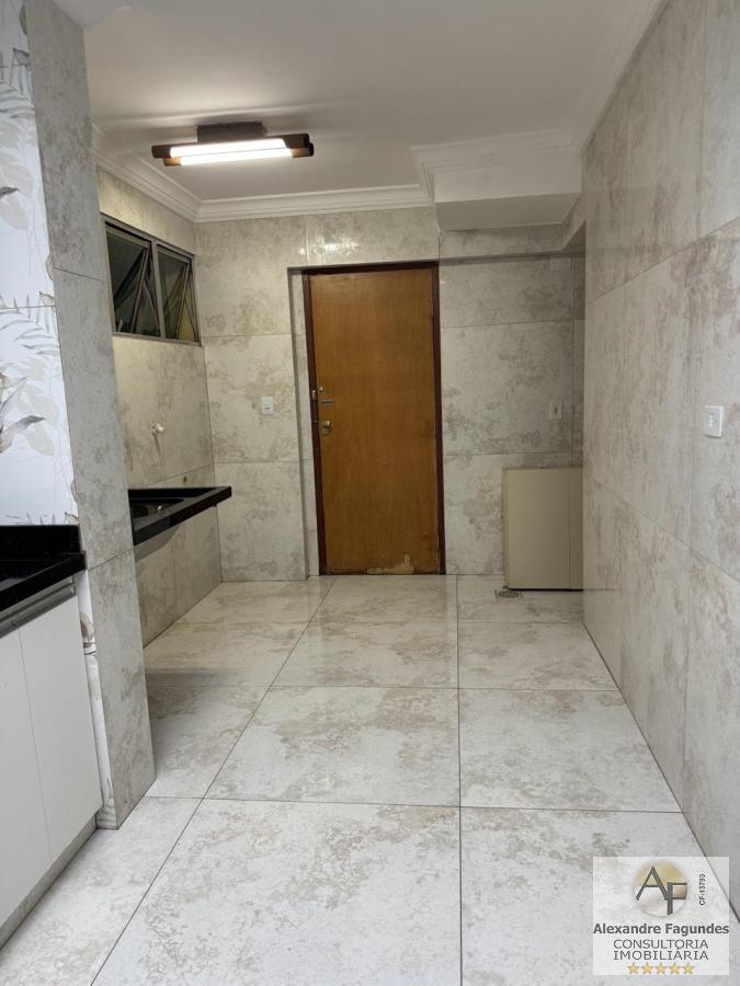 Apartamento à venda com 3 quartos, 94m² - Foto 16