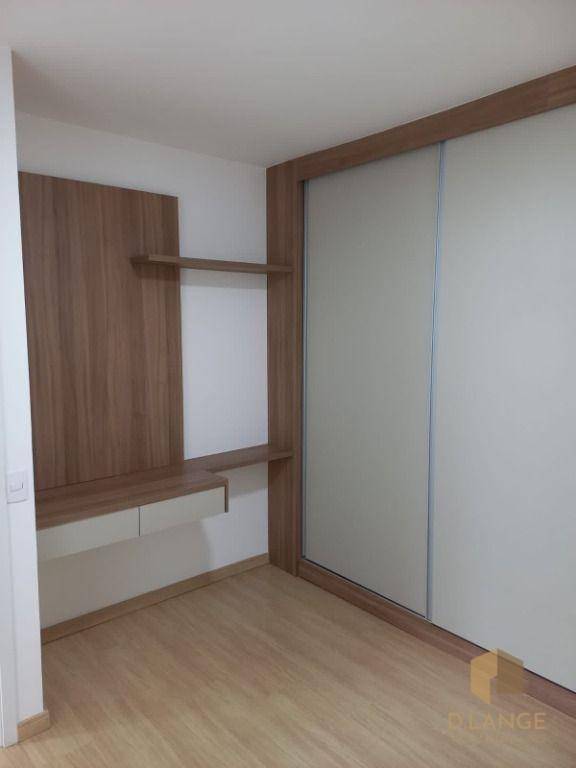 Apartamento para alugar com 2 quartos, 58m² - Foto 13