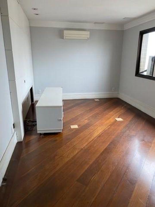 Apartamento à venda com 3 quartos, 288m² - Foto 3