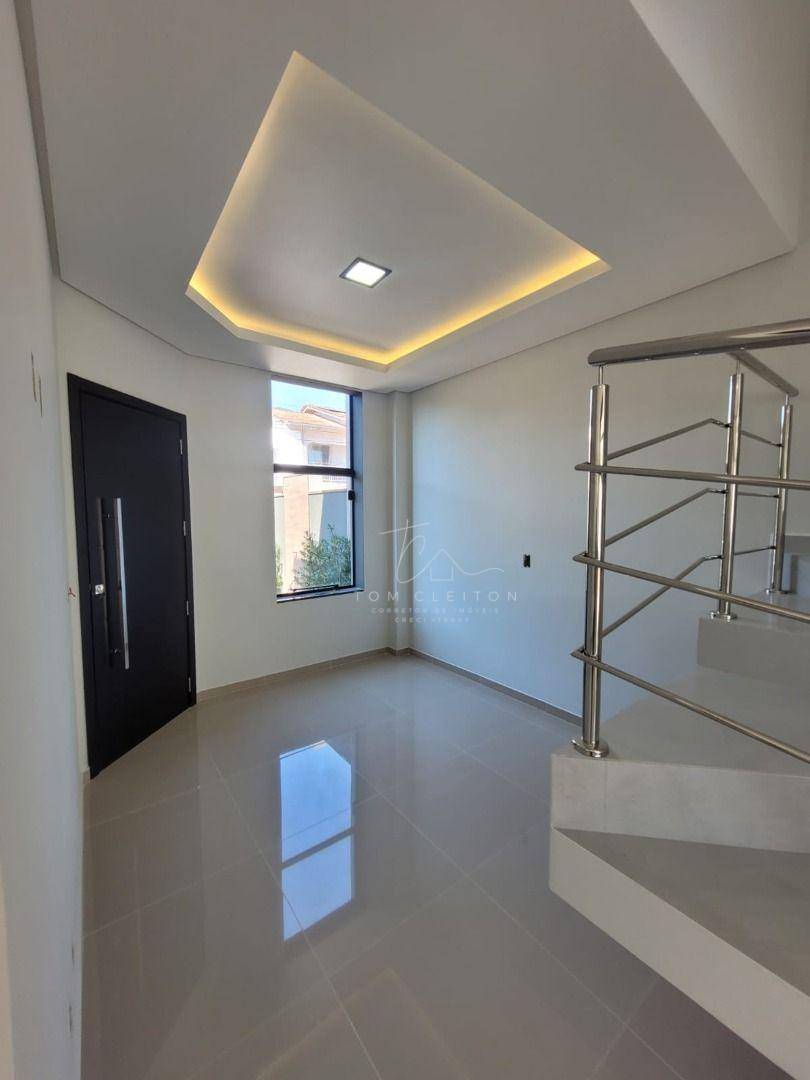 Sobrado à venda com 3 quartos, 112m² - Foto 2