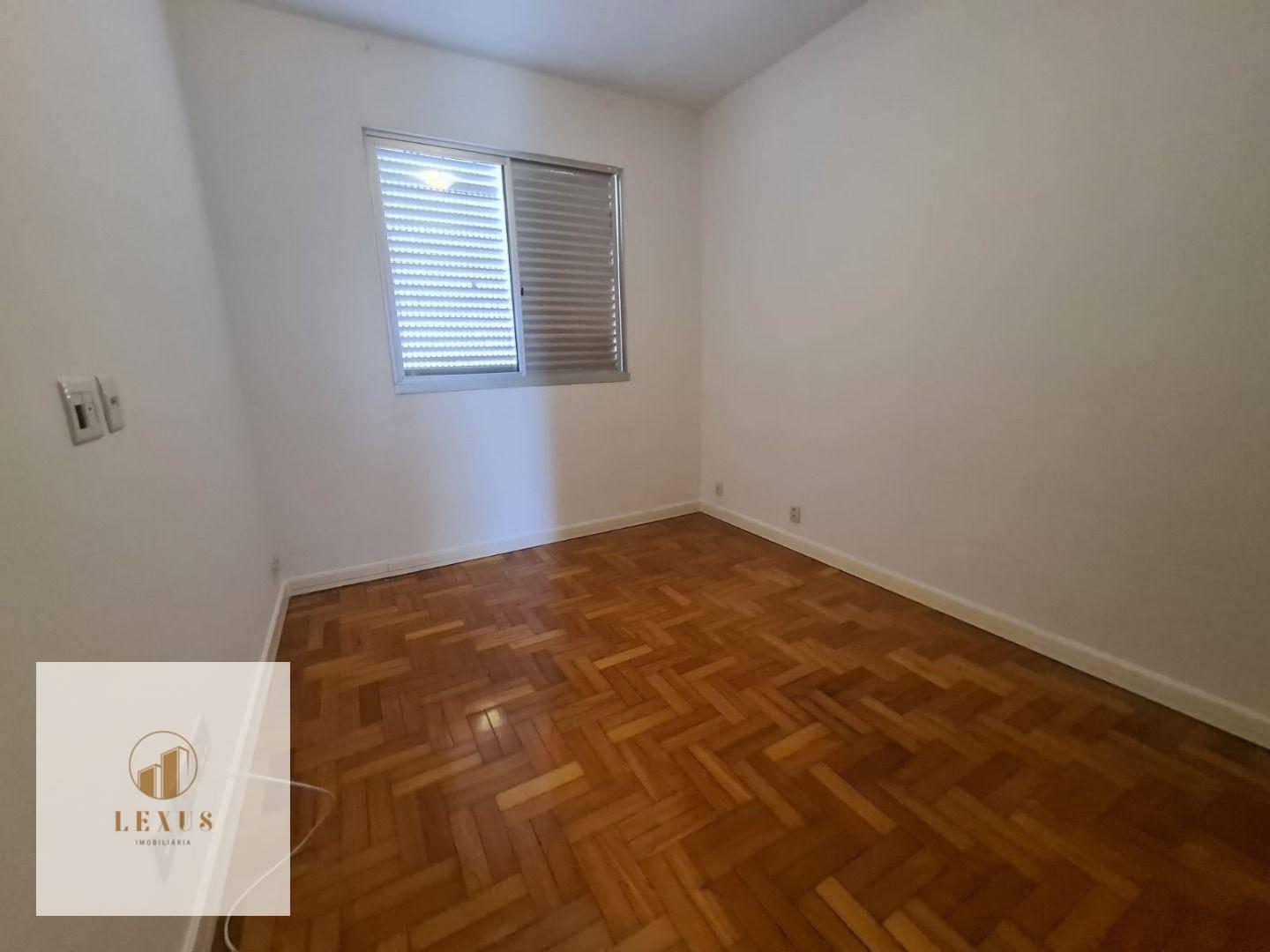 Apartamento à venda com 3 quartos, 136m² - Foto 12