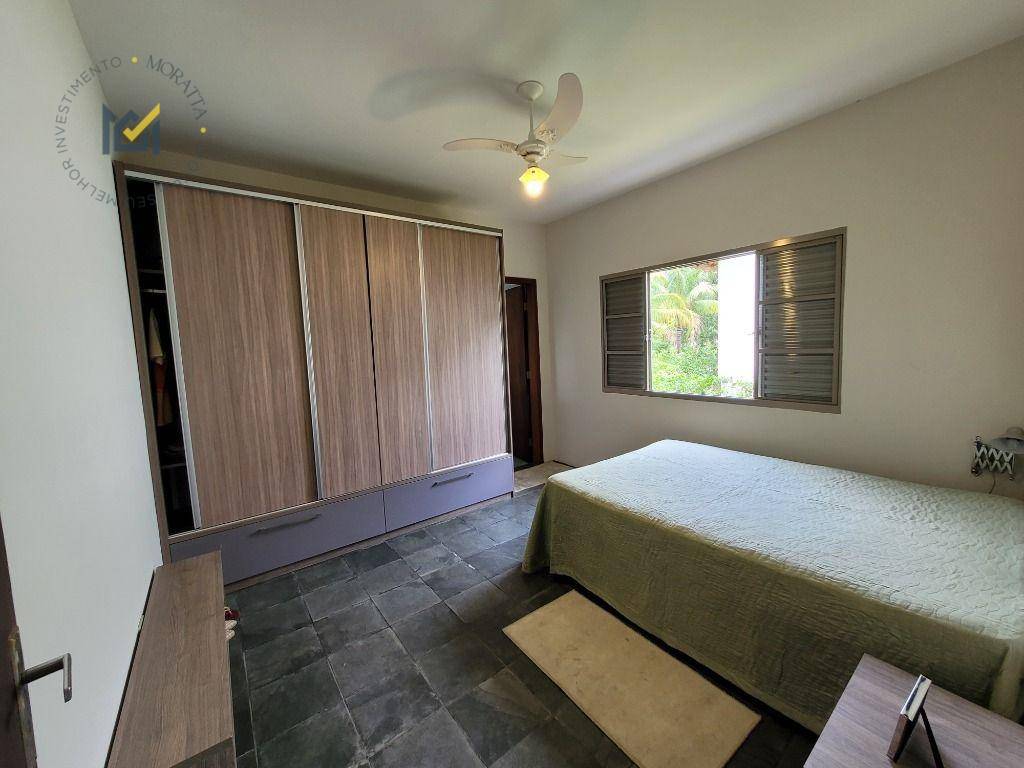 Casa de Condomínio à venda com 3 quartos, 217m² - Foto 9