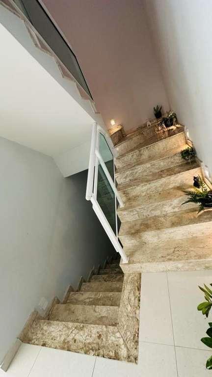 Casa de Condomínio à venda com 3 quartos, 213m² - Foto 3