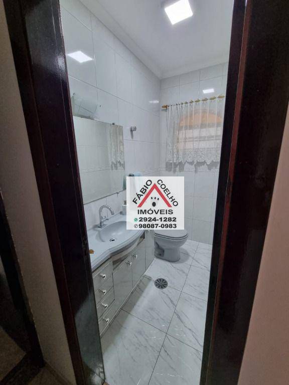 Sobrado à venda com 3 quartos, 180m² - Foto 31