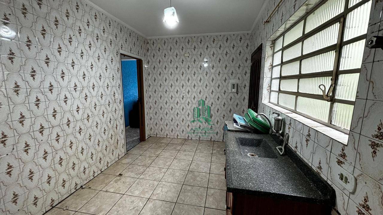 Apartamento para alugar com 2 quartos, 65m² - Foto 5