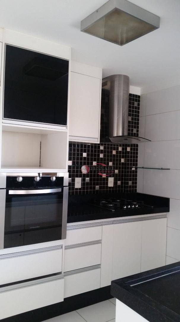 Apartamento à venda com 3 quartos, 90m² - Foto 7