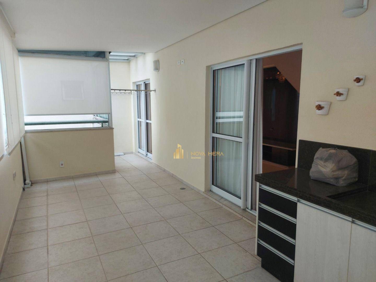 Cobertura à venda com 2 quartos, 90m² - Foto 2