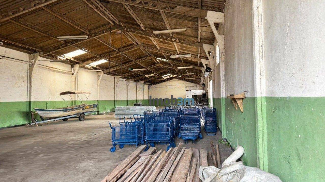 Depósito-Galpão-Armazém para alugar, 1100m² - Foto 9