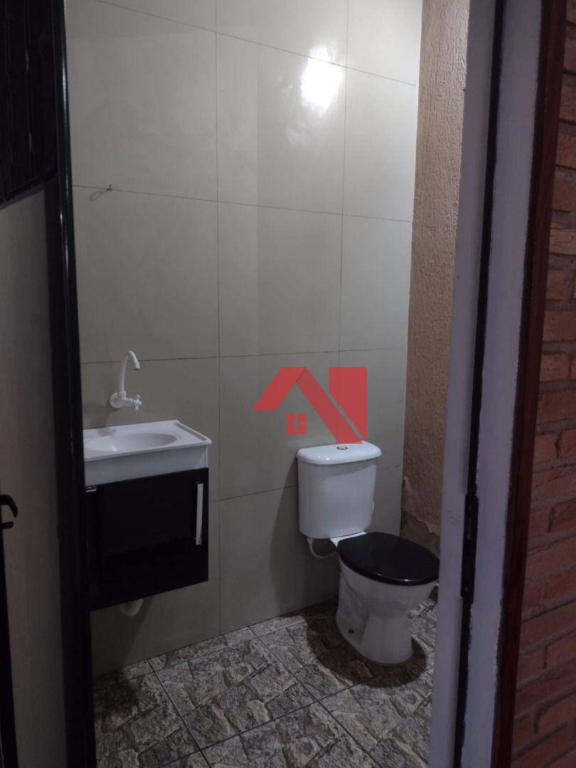 Casa à venda com 2 quartos, 160m² - Foto 6