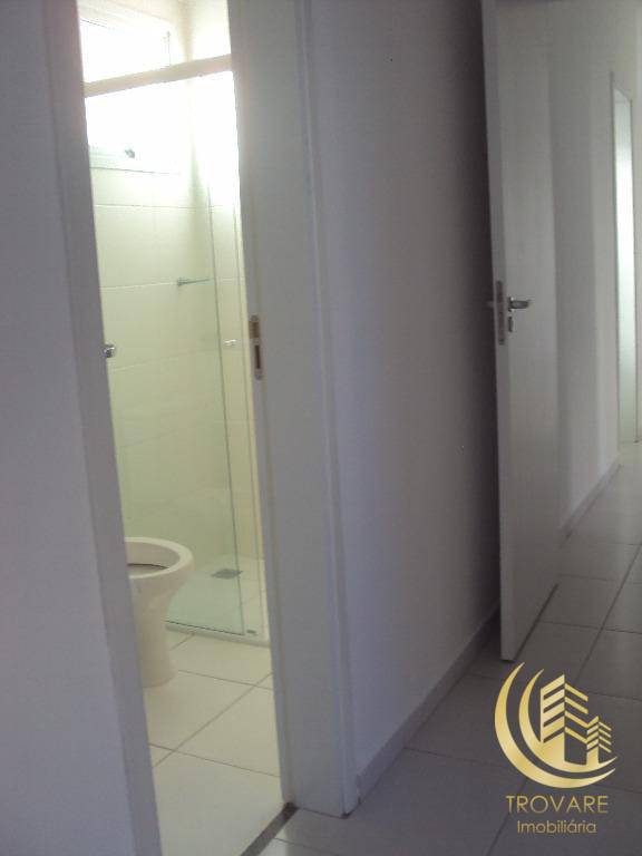 Apartamento à venda com 2 quartos, 78m² - Foto 4